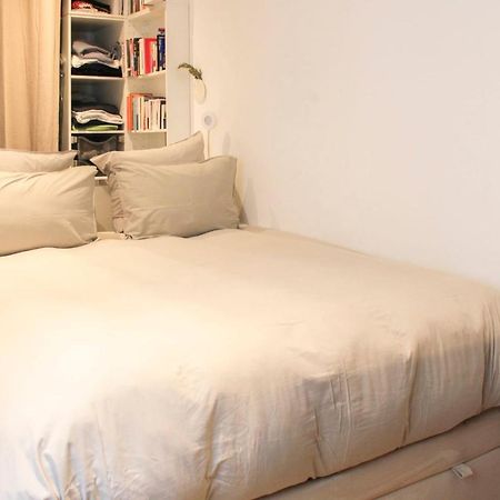 Lovely Love Nest Near Montmartre Apartment Paris Exterior photo